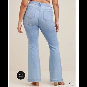 Bombshell Flare Premium Stretch High-Rise Jean